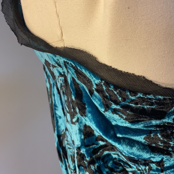 WINTER KATE SzM velvet burnout twist tank - Picture 2 of 5